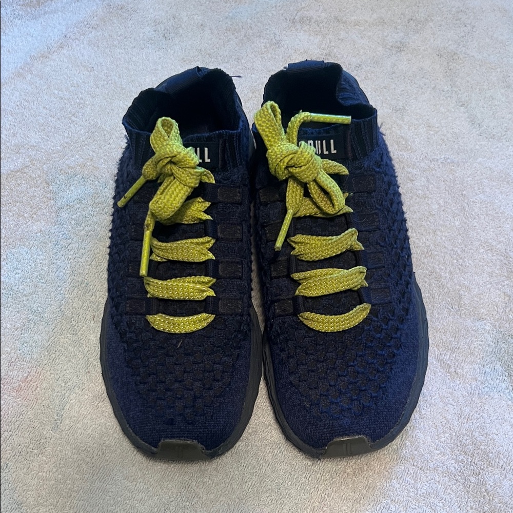 NOBULL MESH RUNNERS